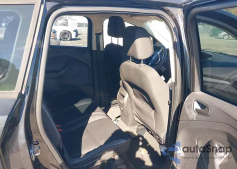 2015 Ford Escape S z USA, uszkodzony, nr VIN 1FMCU0F70FUB10193